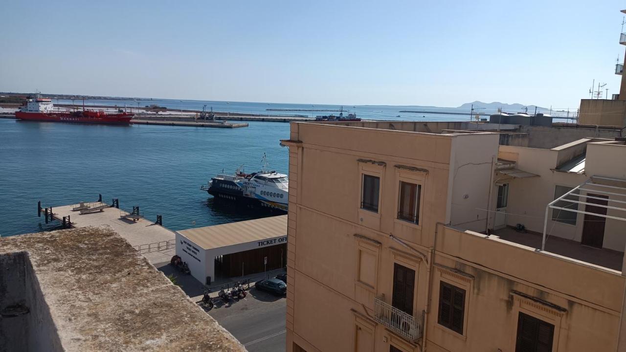 Almaran B&B Trapani Port & City Esterno foto